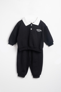 Костюм с воротником, черный