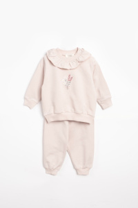 Костюм с рюшей, пыльная пудра