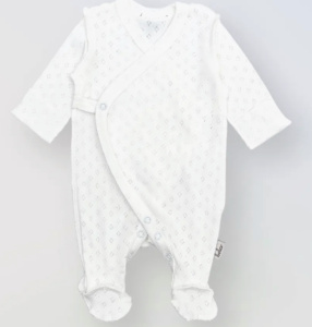 Комбинезон Bebo ажур с лапками на запах и застежной внизу Молочный